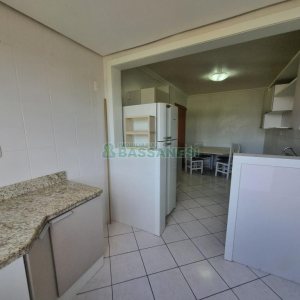 Apartamento com 72m², 2 dormitórios, 1 vaga, no bairro Colina Sorriso em Caxias do Sul para Alugar