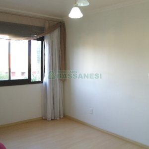 Apartamento com 72m², 2 dormitórios, 1 vaga, no bairro Colina Sorriso em Caxias do Sul para Alugar