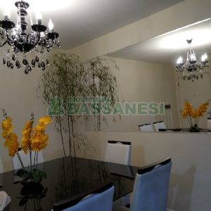 Apartamento com 83m², 2 dormitórios, 1 vaga, no bairro Jardim do Shopping em Caxias do Sul para Comprar