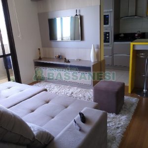 Apartamento com 83m², 2 dormitórios, 1 vaga, no bairro Jardim do Shopping em Caxias do Sul para Comprar
