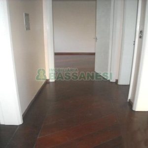 Apartamento com 80m², 3 dormitórios, 1 vaga, no bairro Pio X em Caxias do Sul para Comprar