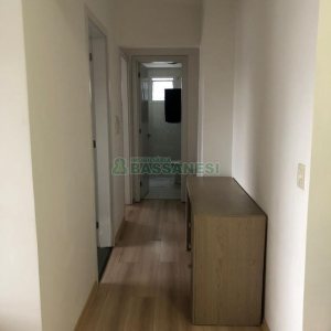 Apto Mobiliado com 62m², 2 dormitórios, 1 vaga, no bairro Panazzolo em Caxias do Sul para Alugar