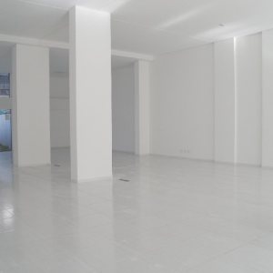 Loja com 350m², no bairro São Pelegrino em Caxias do Sul para Alugar