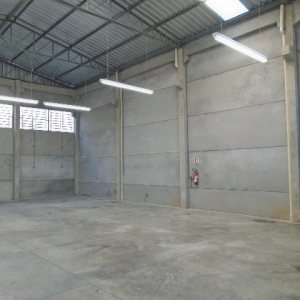 Pavilhão com 314m², no bairro Sanvitto em Caxias do Sul para Alugar