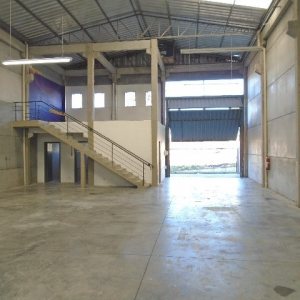 Pavilhão com 314m², no bairro Sanvitto em Caxias do Sul para Alugar