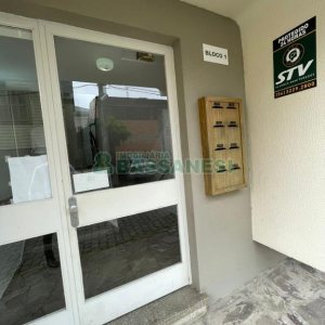 Apartamento com 61m², 2 dormitórios, 1 vaga, no bairro Rio Branco em Caxias do Sul para Comprar