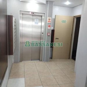 Sala com 63m², no bairro Centro em Caxias do Sul para Alugar