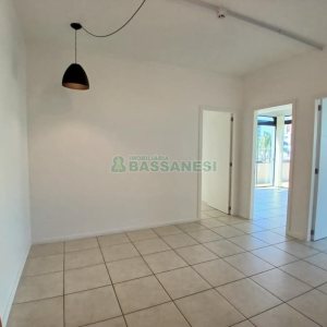 Sala com 63m², no bairro Centro em Caxias do Sul para Alugar