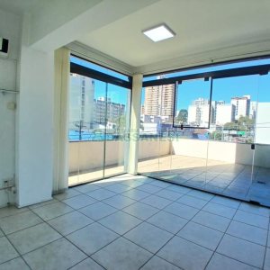 Sala com 63m², no bairro Centro em Caxias do Sul para Alugar