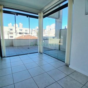Sala com 63m², no bairro Centro em Caxias do Sul para Alugar