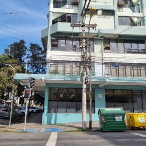 Sala com 118m², 1 vaga, no bairro Centro em Caxias do Sul para Comprar