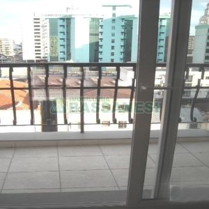 Apartamento com 72m², 2 dormitórios, 2 vagas, no bairro São Pelegrino em Caxias do Sul para Comprar