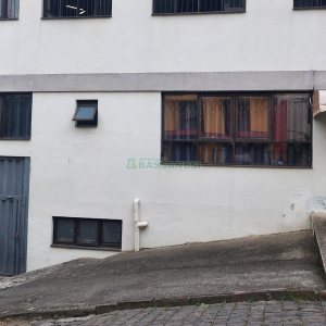 Loja com 160m², no bairro Vinhedos em Caxias do Sul para Alugar