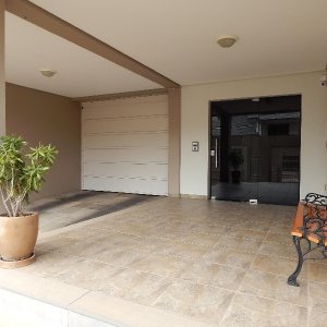 Apartamento com 104m², 3 dormitórios, 2 vagas, no bairro Vinhedos em Caxias do Sul para Alugar
