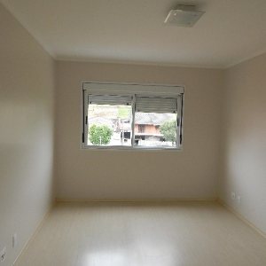 Apartamento com 104m², 3 dormitórios, 2 vagas, no bairro Vinhedos em Caxias do Sul para Alugar