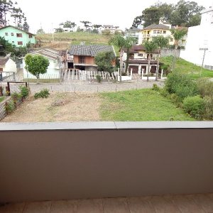 Apartamento com 104m², 3 dormitórios, 2 vagas, no bairro Vinhedos em Caxias do Sul para Alugar