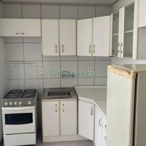 Apto Mobiliado com 50m², 1 dormitório, no bairro Centro em Caxias do Sul para Alugar