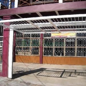 Casa com 361m², 3 dormitórios, 2 vagas, no bairro Fatima em Caxias do Sul para Comprar