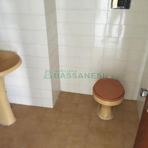 Sala com 43m², no bairro Centro em Caxias do Sul para Alugar