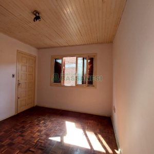 Casa com 180m², 3 dormitórios, 2 vagas, no bairro Rio Branco em Caxias do Sul para Alugar