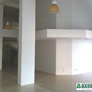 Loja com 272m², no bairro São Pelegrino em Caxias do Sul para Comprar