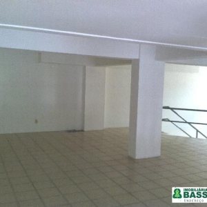 Loja com 272m², no bairro São Pelegrino em Caxias do Sul para Comprar