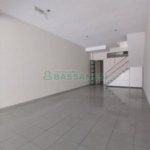 Loja com 120m², no bairro Centro em Caxias do Sul para Alugar