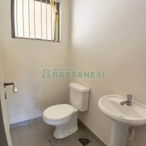 Loja com 120m², no bairro Centro em Caxias do Sul para Alugar