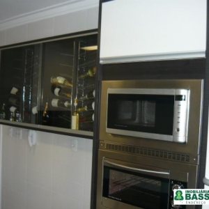 Apartamento com 123m², 3 dormitórios, 2 vagas, no bairro Centro em Caxias do Sul para Comprar