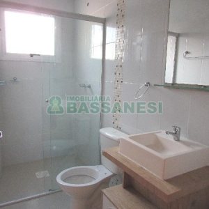 Apartamento com 74m², 2 dormitórios, 2 vagas, no bairro Vila Verde em Caxias do Sul para Alugar