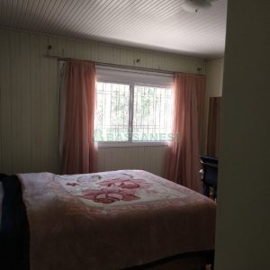 Casa Comercial com 120m², 5 dormitórios, 2 vagas, no bairro Madureira em Caxias do Sul para Comprar