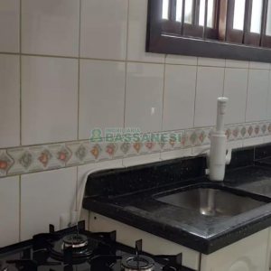 Sobrado com 105m², 3 dormitórios, 1 vaga, no bairro Santa Catarina em Caxias do Sul para Alugar