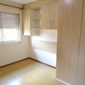 Apartamento com 54m², 3 dormitórios, 1 vaga, no bairro Sagrada Família em Caxias do Sul para Alugar