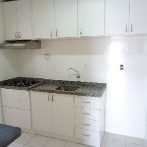 Apartamento com 54m², 3 dormitórios, 1 vaga, no bairro Sagrada Família em Caxias do Sul para Alugar