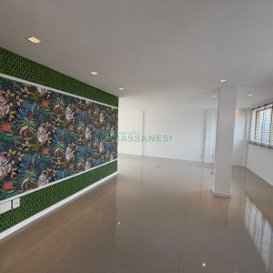 Sala com 105m², 1 vaga, no bairro Centro em Caxias do Sul para Alugar