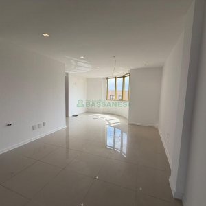 Sala com 105m², 1 vaga, no bairro Centro em Caxias do Sul para Alugar