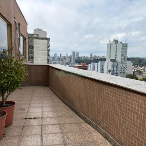 Sala com 105m², 1 vaga, no bairro Centro em Caxias do Sul para Alugar