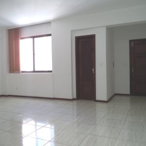 Sala com 39m², no bairro Centro em Caxias do Sul para Comprar