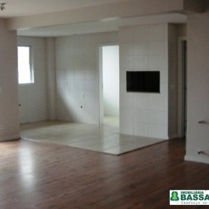 Apartamento com 155m², 3 dormitórios, 2 vagas, no bairro Lourdes em Caxias do Sul para Alugar
