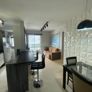 Apartamento com 71m², 3 dormitórios, 2 vagas, no bairro Santa Catarina em Caxias do Sul para Comprar