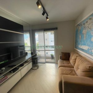 Apartamento com 71m², 3 dormitórios, 2 vagas, no bairro Santa Catarina em Caxias do Sul para Comprar