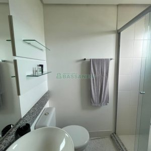 Apartamento com 71m², 3 dormitórios, 2 vagas, no bairro Santa Catarina em Caxias do Sul para Comprar