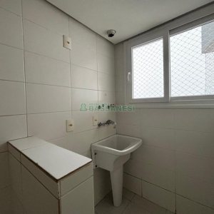 Apartamento com 62m², 1 dormitório, 1 vaga, no bairro Lourdes em Caxias do Sul para Alugar