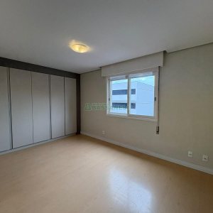 Apto Mobiliado com 50m², 1 dormitório, 1 vaga, no bairro Centro em Caxias do Sul para Alugar