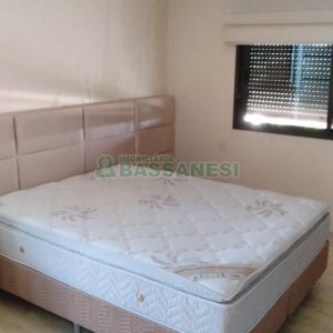 Apartamento com 88m², 2 dormitórios, 2 vagas, no bairro Sagrada Família em Caxias do Sul para Alugar