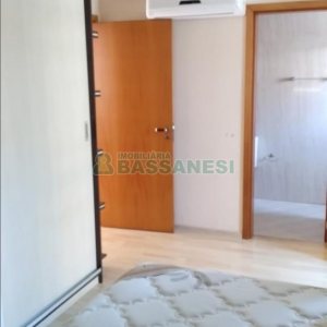 Apartamento com 88m², 2 dormitórios, 2 vagas, no bairro Sagrada Família em Caxias do Sul para Alugar