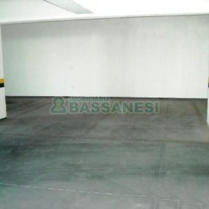 Apartamento com 88m², 2 dormitórios, 2 vagas, no bairro Sagrada Família em Caxias do Sul para Alugar