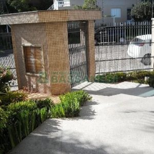 Apartamento com 88m², 2 dormitórios, 2 vagas, no bairro Sagrada Família em Caxias do Sul para Alugar