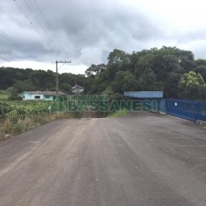 Pavilhão com 6000m², no bairro Nossa Senhora das Graças em Caxias do Sul para Alugar