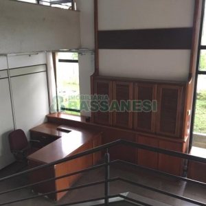 Pavilhão com 6000m², no bairro Nossa Senhora das Graças em Caxias do Sul para Alugar